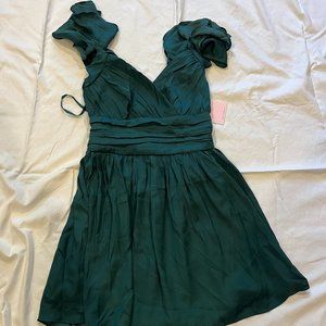 BRAND NEW Hello Molly Green Homecoming Dress